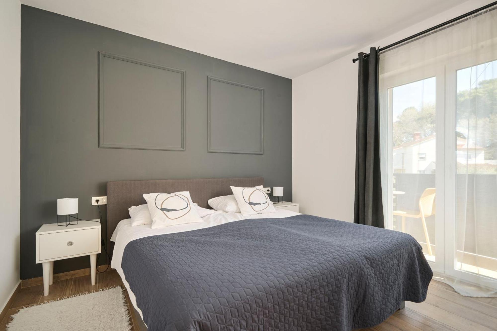 Apartment Martello Forest View Porec Bagian luar foto